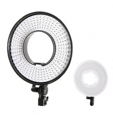 Lampe LED pour caméra Vidéo & Photo 5W - LEDC-5W - 5500°K - 360 lx - Pour 4  batteries AA - illuStar -  GSL NV/SA